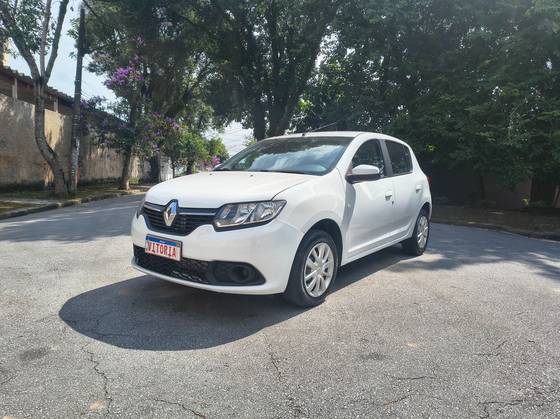 RENAULT SANDERO 1.6 16V SCE FLEX EXPRESSION MANUAL RENAULT SANDERO 1.6 16V SCE FLEX EXPRESSION MANUAL
